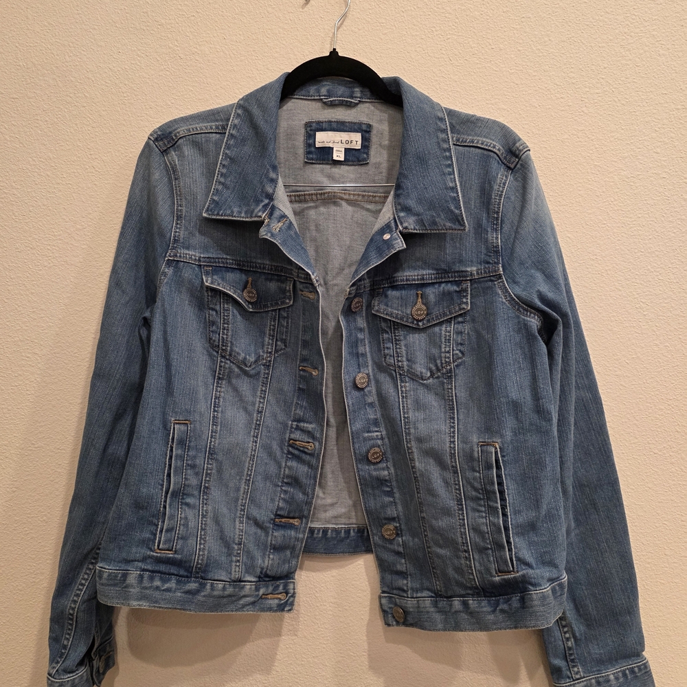 LOFT Denim Jacket | Women’s Classic Blue Jean Jacket
